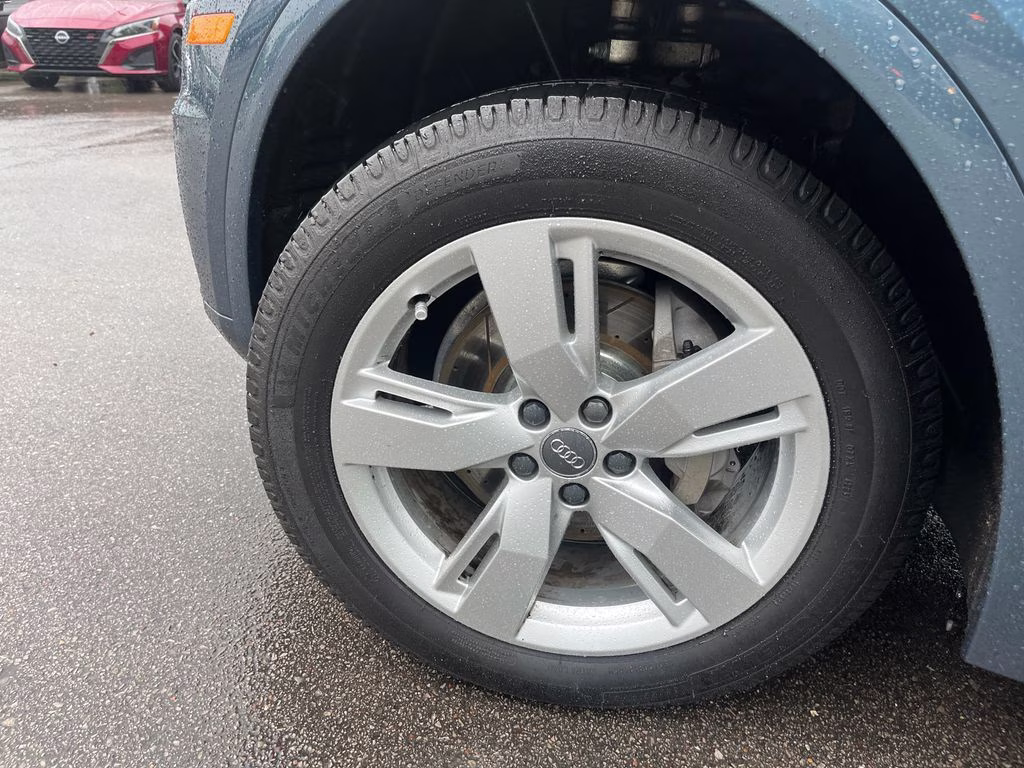 2018 Blue Metallic Audi Q5 2.0T Premium Plus AWD SUV