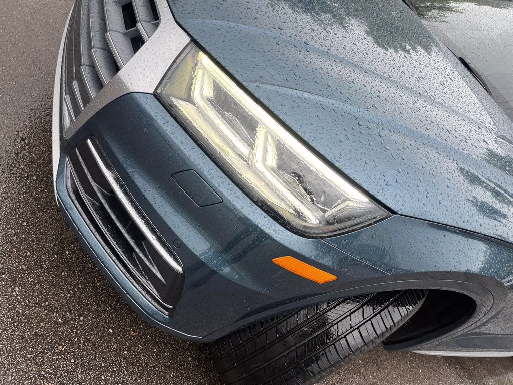2018 Blue Metallic Audi Q5 2.0T Premium Plus AWD SUV