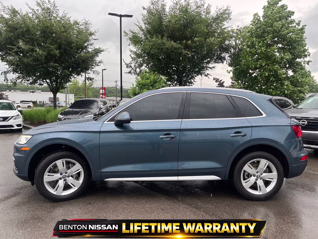2018 Blue Metallic Audi Q5 2.0T Premium Plus AWD SUV