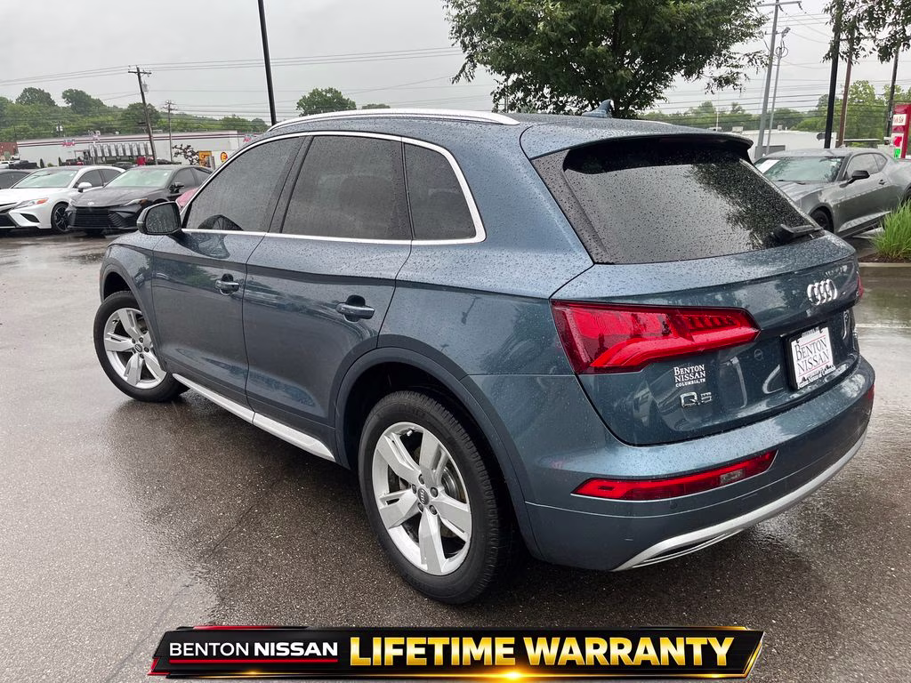 2018 Blue Metallic Audi Q5 2.0T Premium Plus AWD SUV