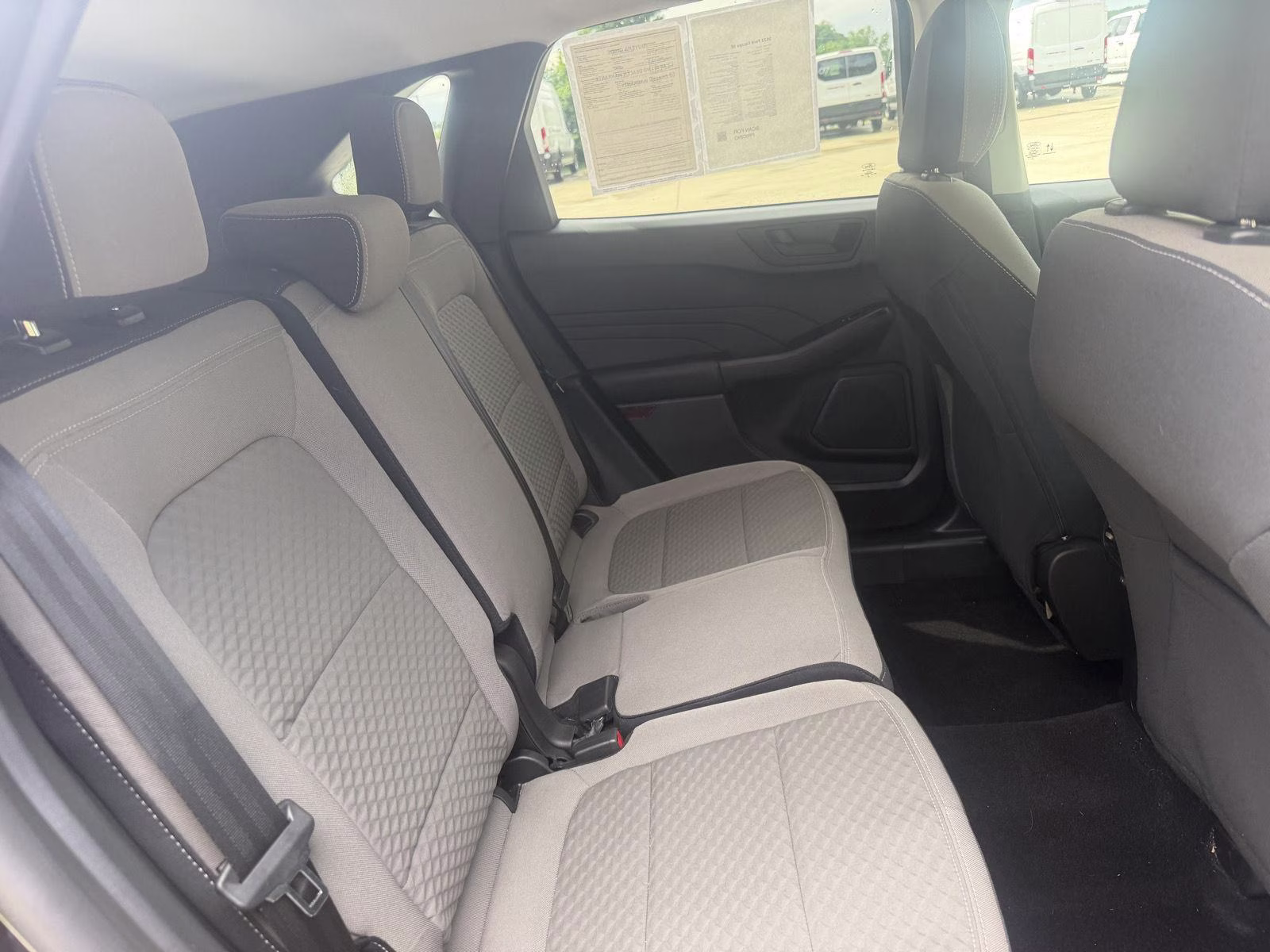 2022 Agate Black Ford Escape SE FWD SUV
