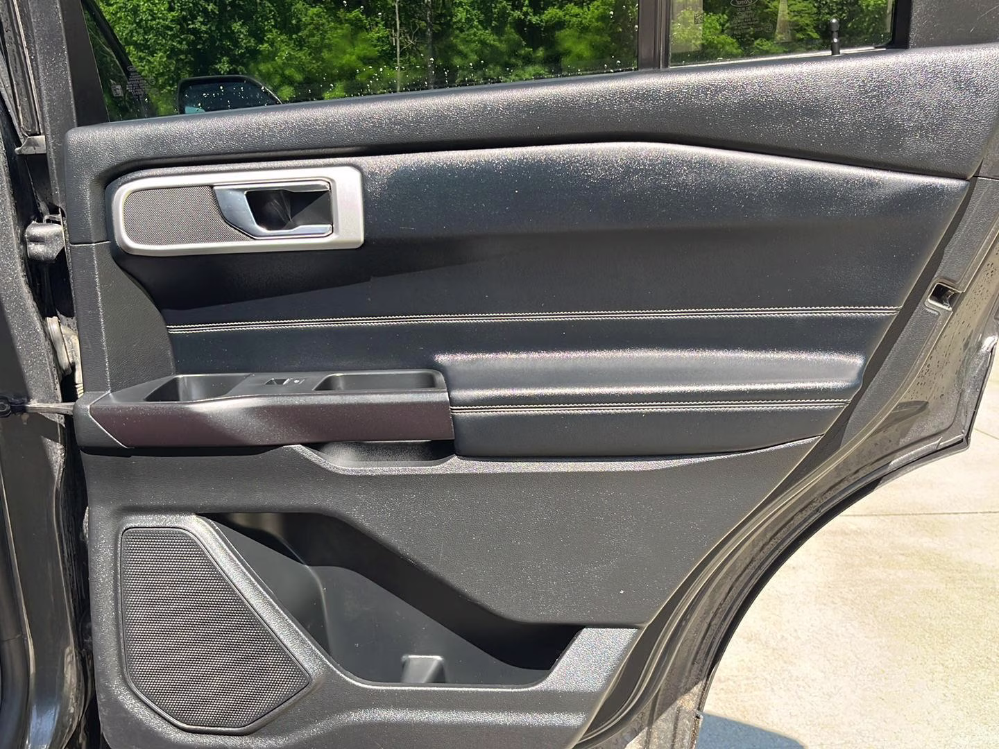 2020 Magnetic Ford Explorer XLT 4X4 SUV