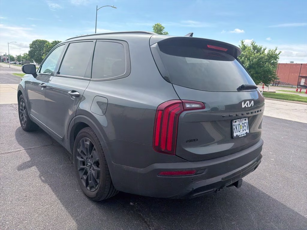 2022 Gravity Gray Kia Telluride EX AWD SUV