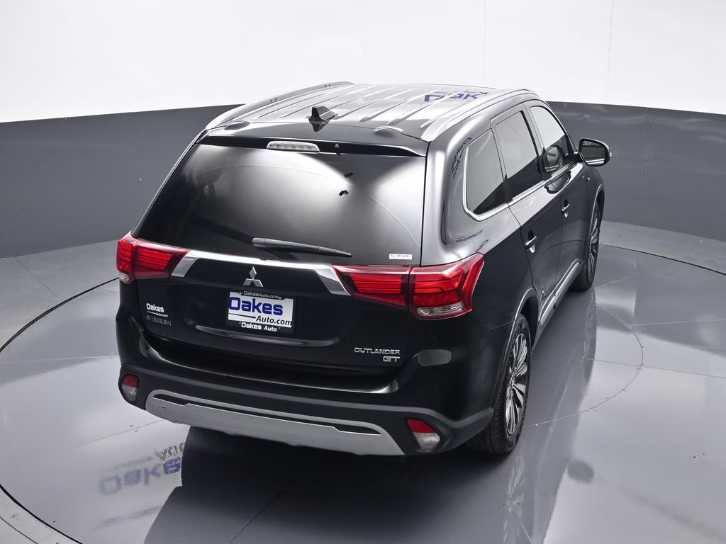2019 Labrador Black Metallic Mitsubishi Outlander GT 4X4 SUV