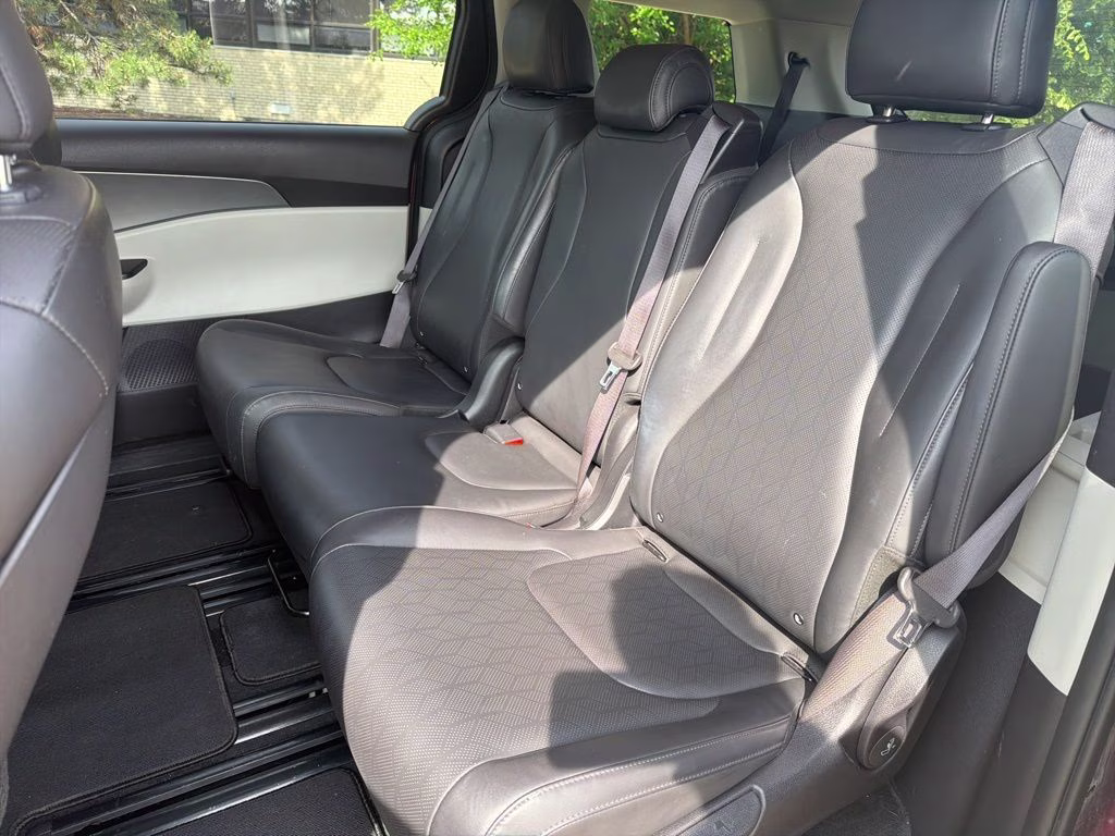 2024 Flare Red Kia Carnival LX FWD Van