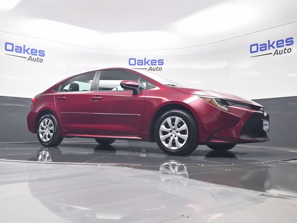 2022 Pearl Toyota Corolla LE FWD Sedan