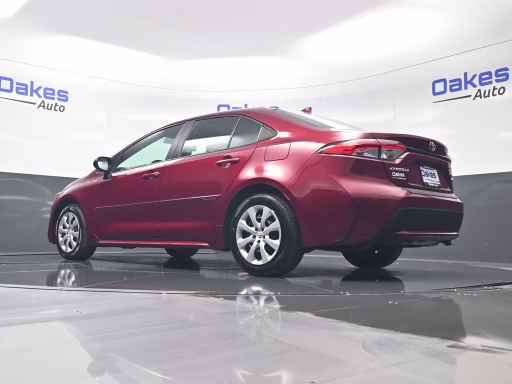 2022 Pearl Toyota Corolla LE FWD Sedan