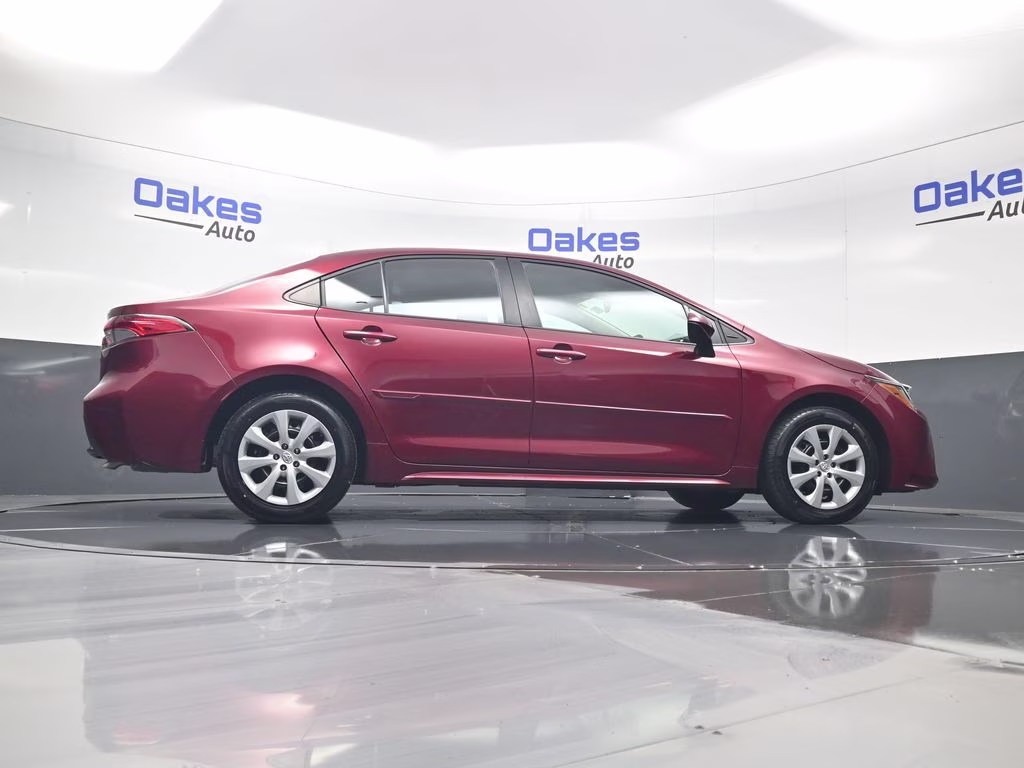 2022 Pearl Toyota Corolla LE FWD Sedan