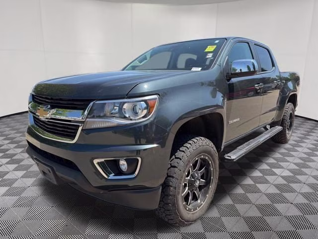 2017 Graphite Metallic Chevrolet Colorado LT 4X4 Truck