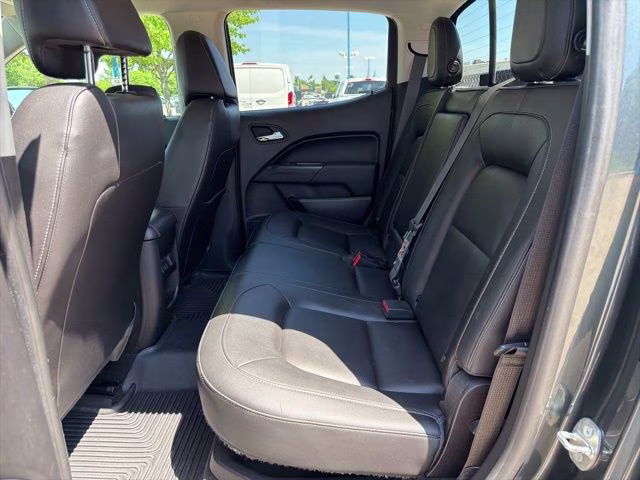 2017 Graphite Metallic Chevrolet Colorado LT 4X4 Truck