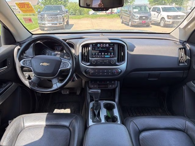 2017 Graphite Metallic Chevrolet Colorado LT 4X4 Truck