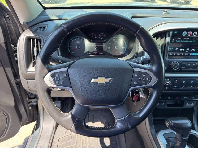 2017 Graphite Metallic Chevrolet Colorado LT 4X4 Truck