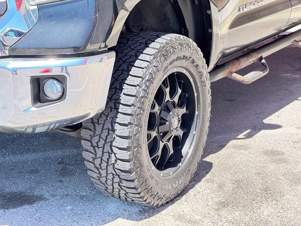 2014 Black Toyota Tundra SR5 4X4 Truck