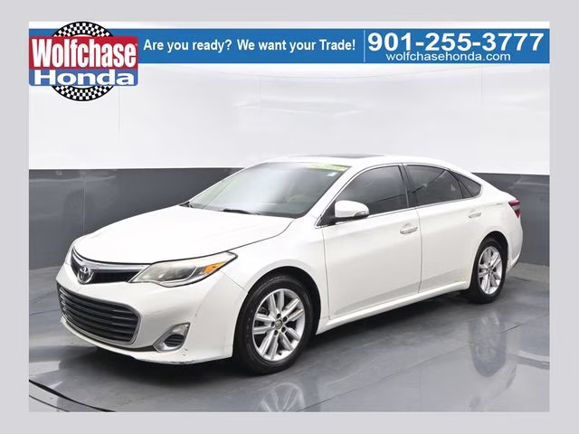 2014 Blizzard Pearl Toyota Avalon XLE Premium FWD Sedan