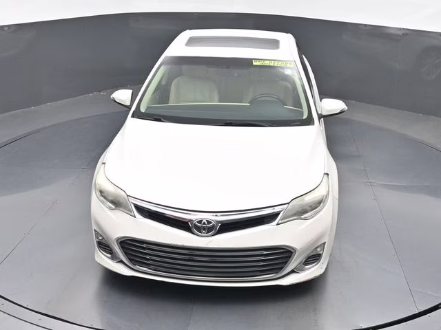 2014 Blizzard Pearl Toyota Avalon XLE Premium FWD Sedan
