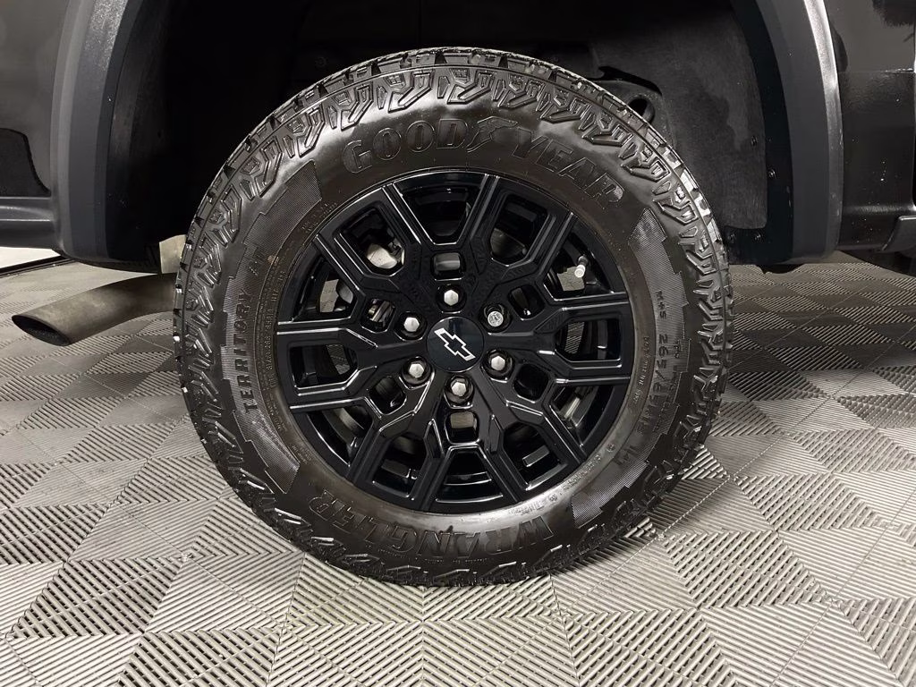 2023 Black Chevrolet Colorado Trail Boss 4X4 Truck