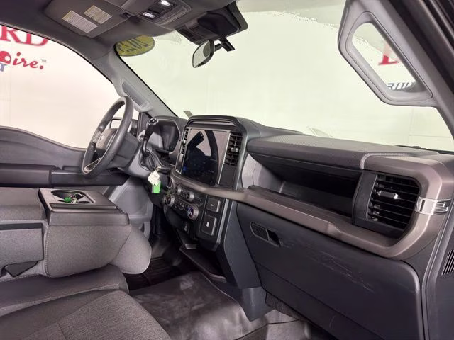 2025 Black Metallic Ford F-150 XL 4X4 Truck