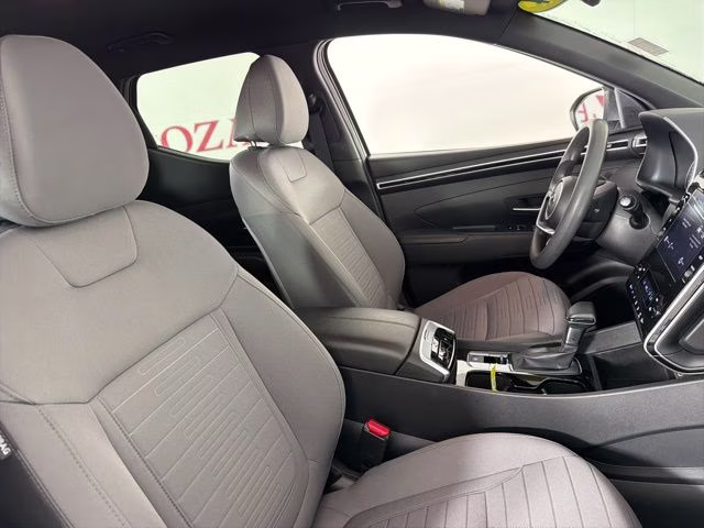 2024 White Hyundai Santa Cruz SEL FWD Truck
