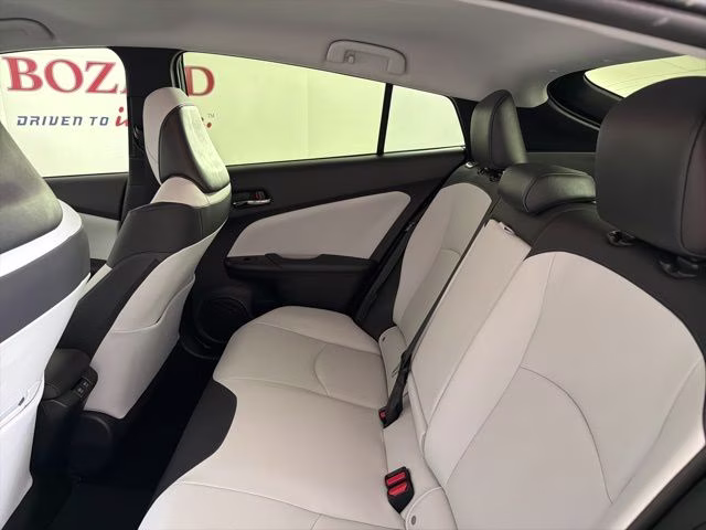 2022 Magnetic Gray Metallic Toyota Prius Limited FWD Hatchback