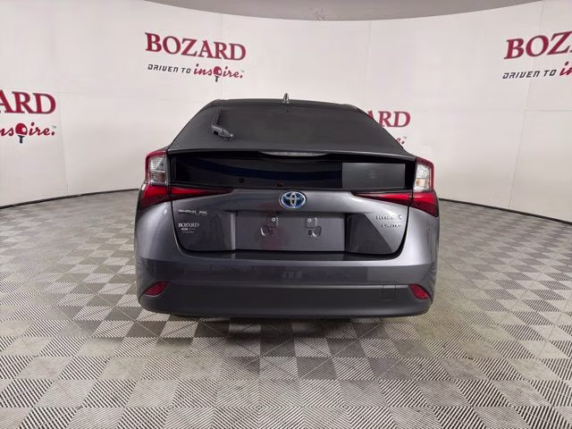 2022 Magnetic Gray Metallic Toyota Prius Limited FWD Hatchback