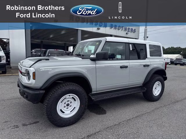 2026 Ford Bronco Heritage Edition 4x4's photo