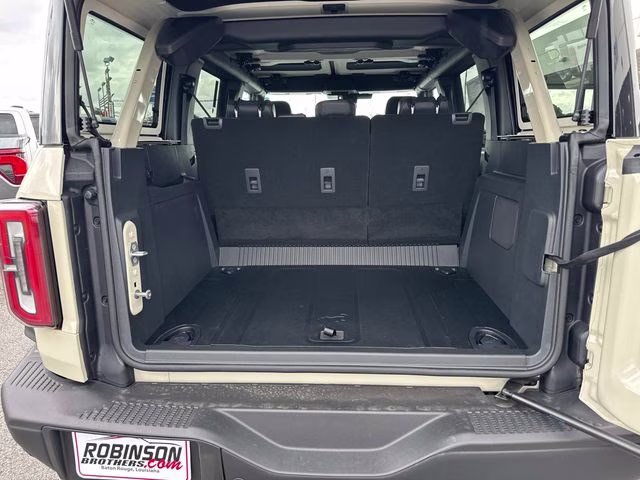 2026 Desert Sand Ford Bronco Badlands 4X4 SUV