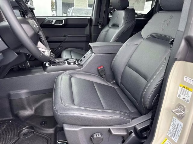 2026 Desert Sand Ford Bronco Badlands 4X4 SUV