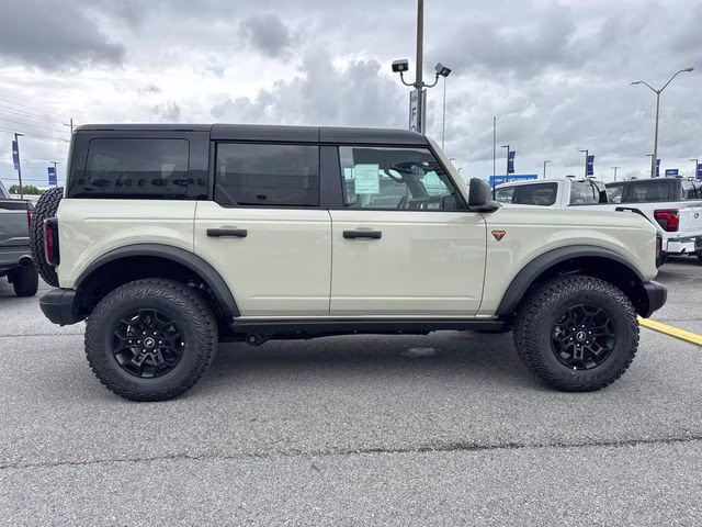 2026 Desert Sand Ford Bronco Badlands 4X4 SUV