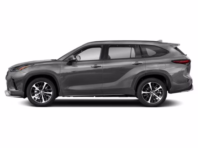 2022 Gray Toyota Highlander XSE FWD SUV