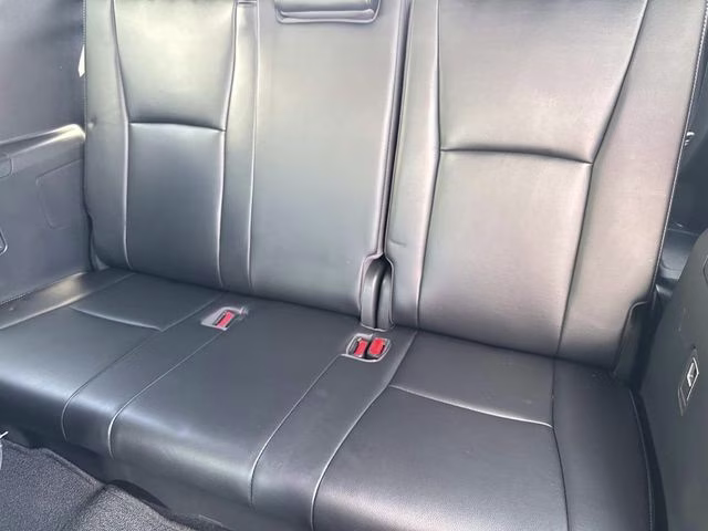 2022 Magnetic Gray Metallic Toyota Highlander XSE FWD SUV