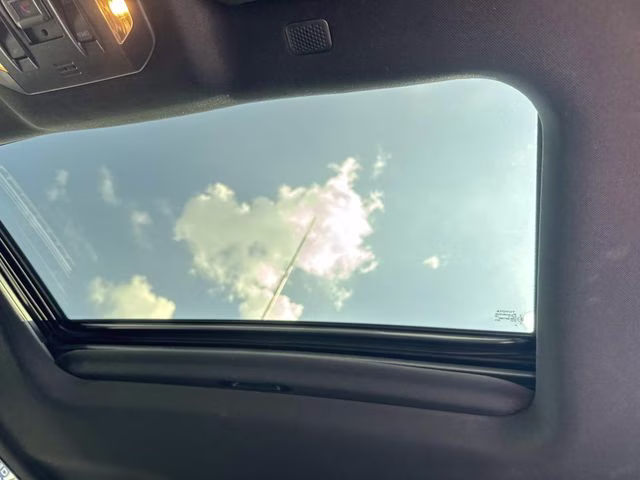 2022 Magnetic Gray Metallic Toyota Highlander XSE FWD SUV