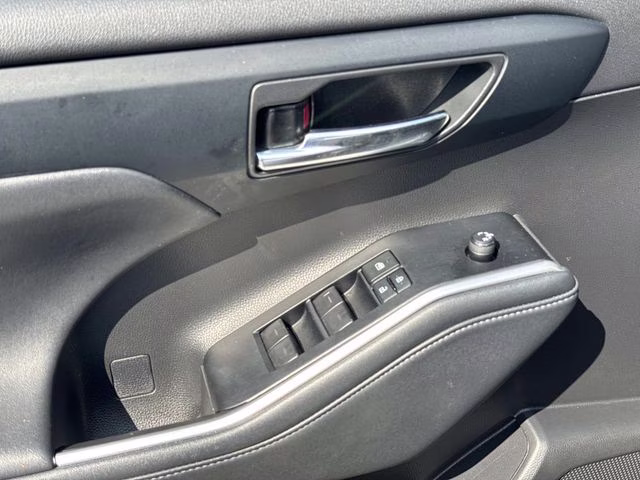 2022 Magnetic Gray Metallic Toyota Highlander XSE FWD SUV