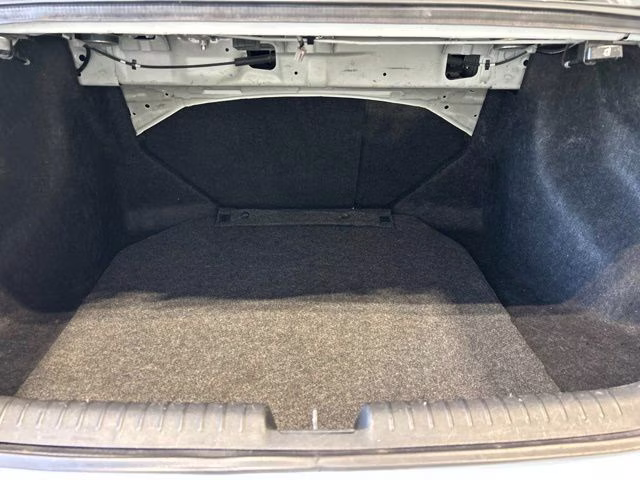 2014 White Orchid Pearl Honda Civic EX-L FWD Sedan