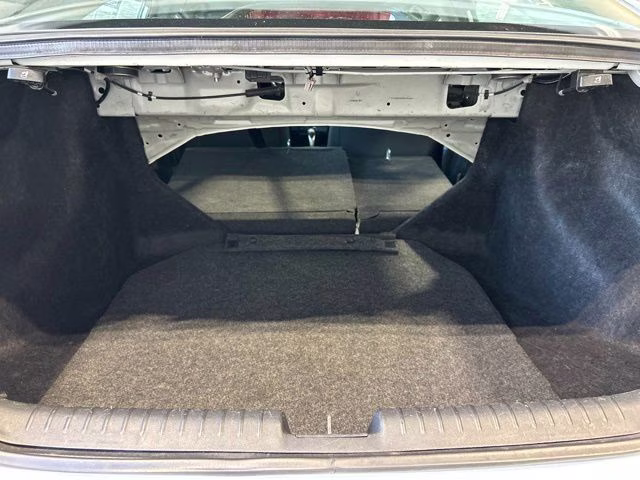 2014 White Orchid Pearl Honda Civic EX-L FWD Sedan