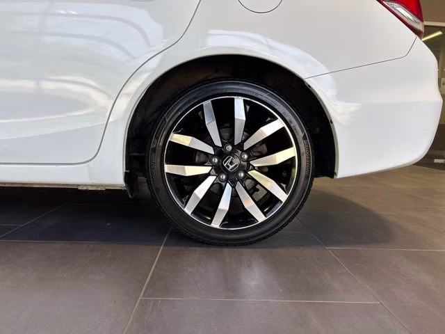 2014 White Orchid Pearl Honda Civic EX-L FWD Sedan