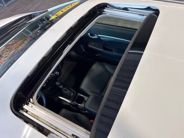 2014 White Orchid Pearl Honda Civic EX-L FWD Sedan