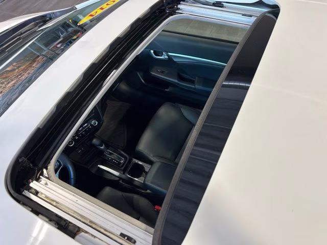 2014 White Orchid Pearl Honda Civic EX-L FWD Sedan