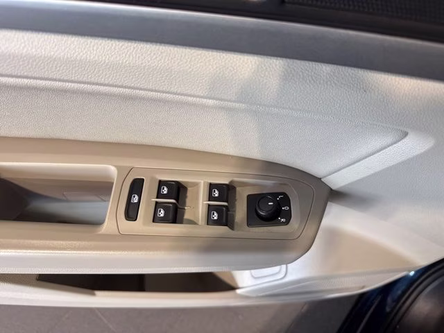 2021 Blue Volkswagen Atlas 3.6L V6 SE w/Technology R-Line AWD SUV