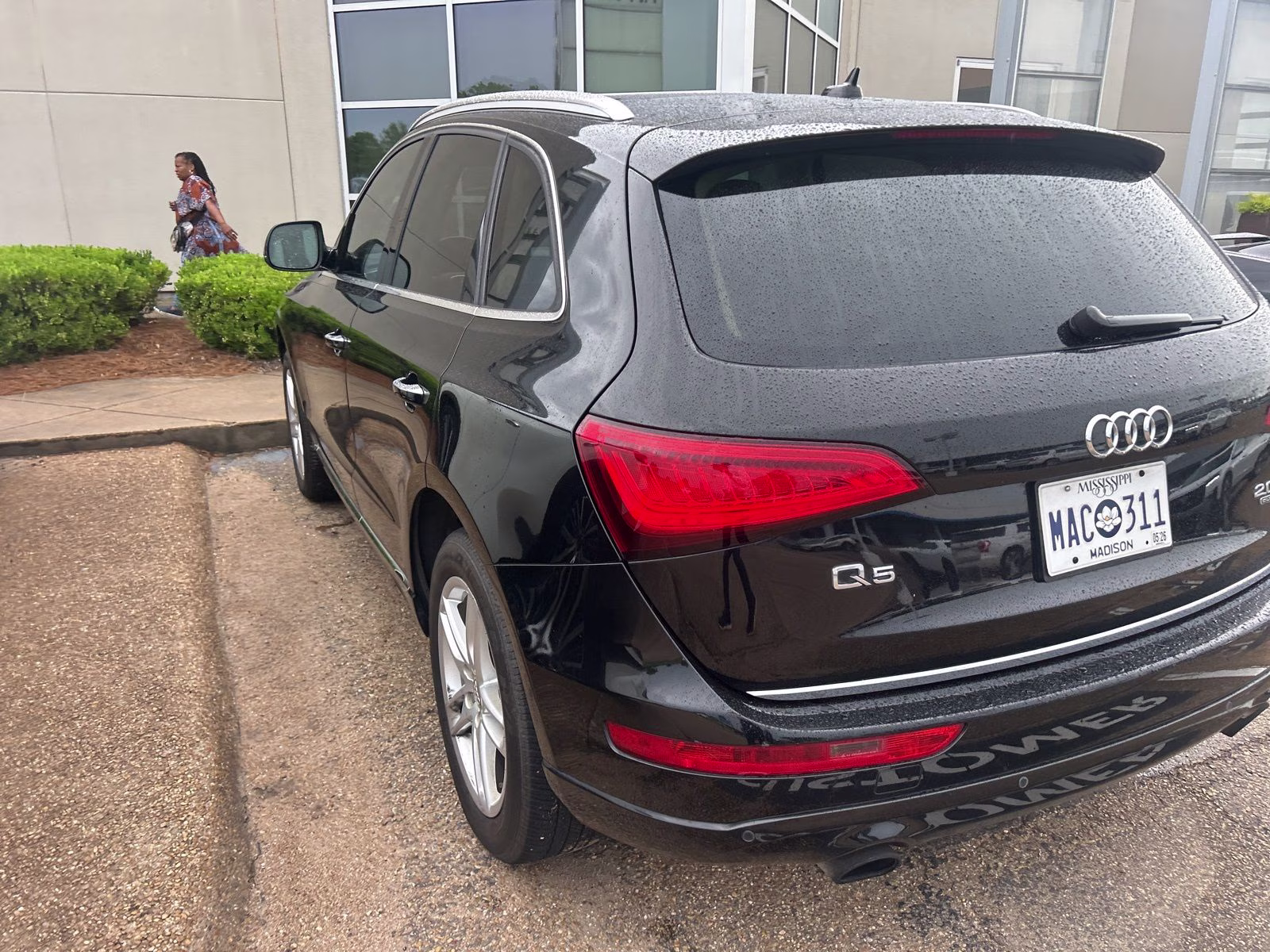 2017 Black Audi Q5 2.0T Premium AWD SUV