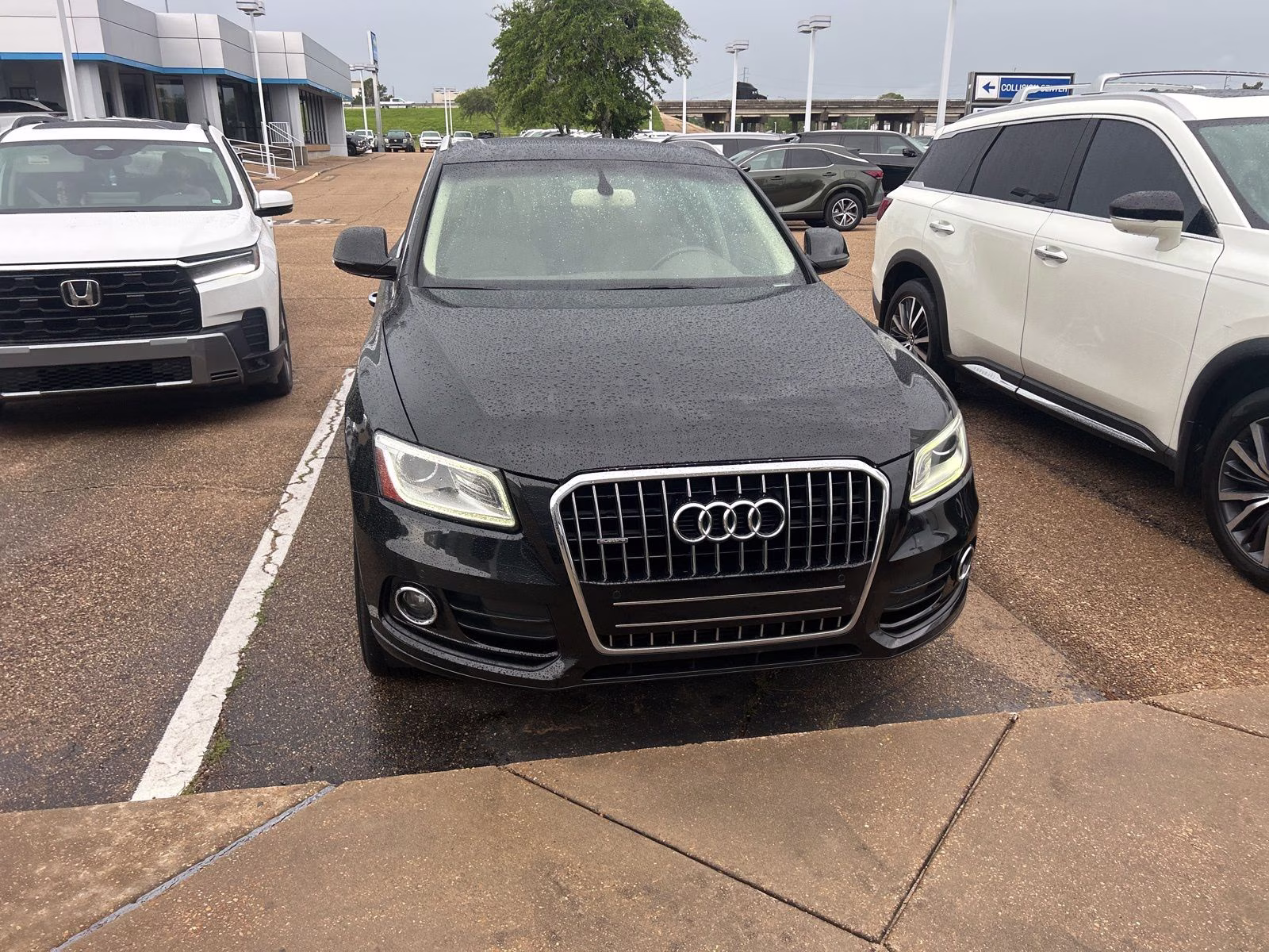 2017 Black Audi Q5 2.0T Premium AWD SUV