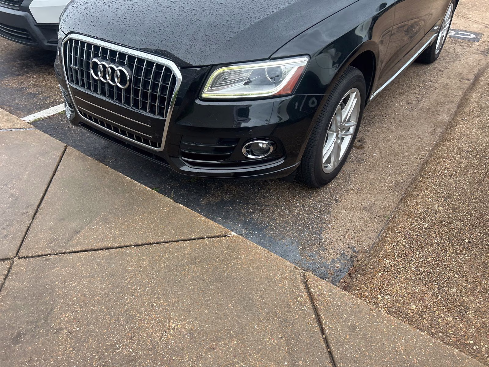 2017 Black Audi Q5 2.0T Premium AWD SUV