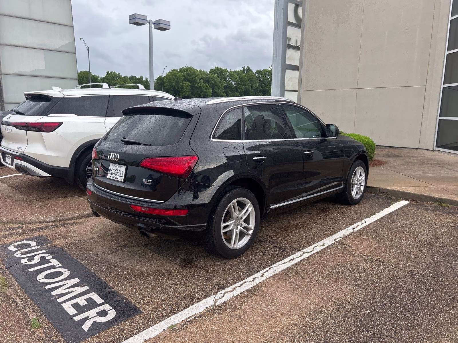 2017 Black Audi Q5 2.0T Premium AWD SUV