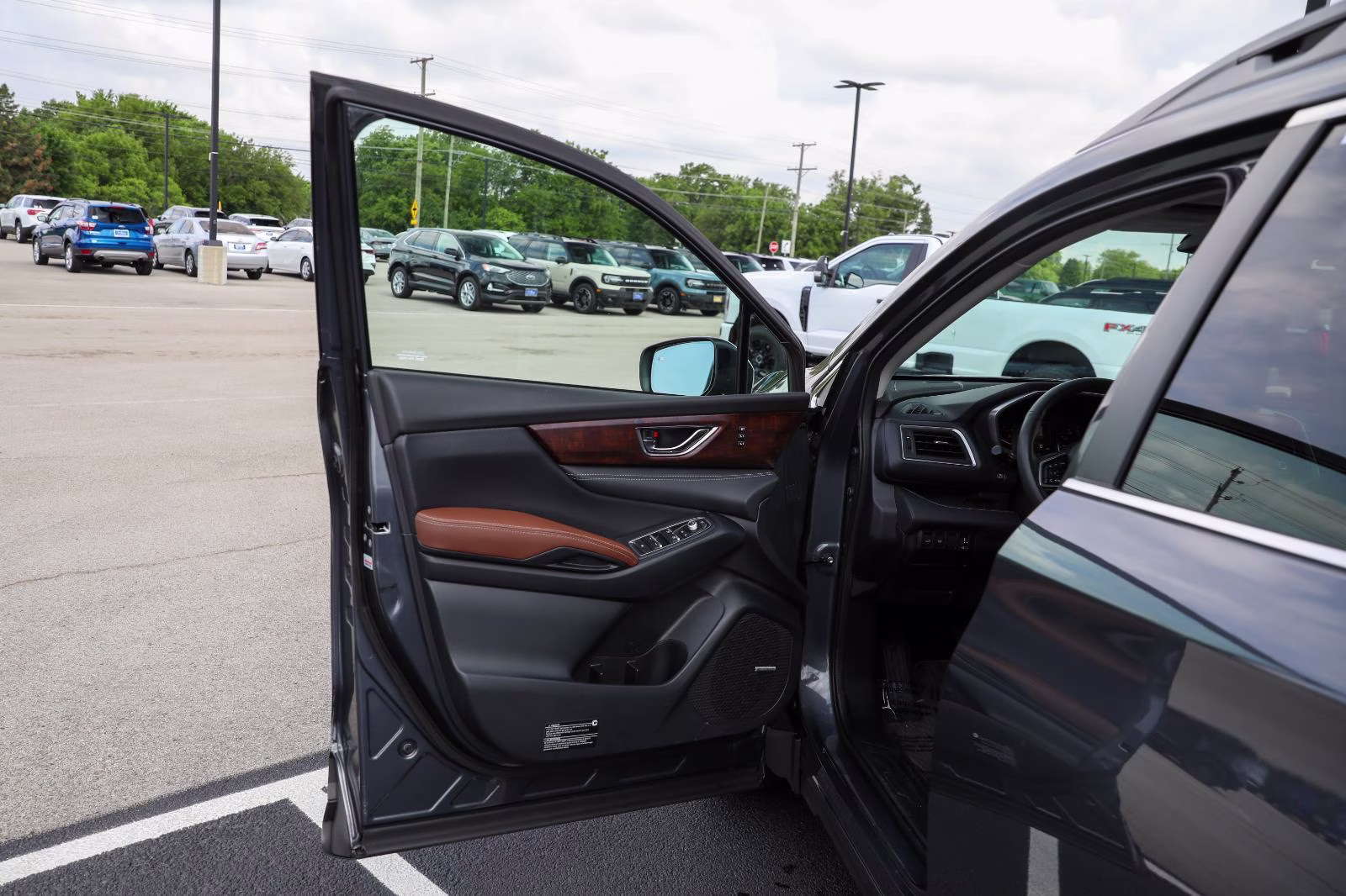 2023 Magnetite Gray Metallic Subaru Ascent Touring AWD SUV