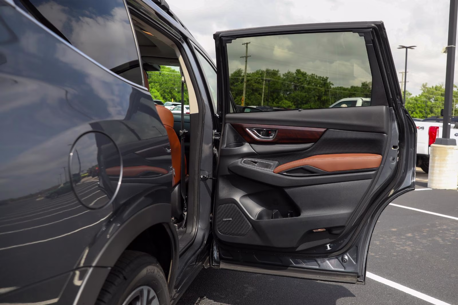 2023 Magnetite Gray Metallic Subaru Ascent Touring AWD SUV