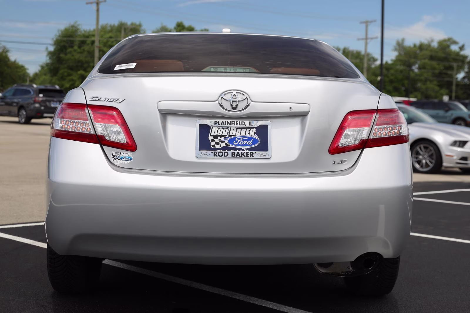2010 Classic Silver Metallic Toyota Camry LE FWD Sedan