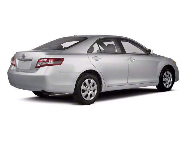 2010 Classic Silver Metallic Toyota Camry SE FWD Sedan