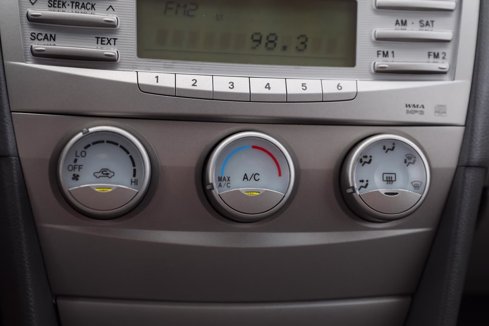 2010 Classic Silver Metallic Toyota Camry LE FWD Sedan
