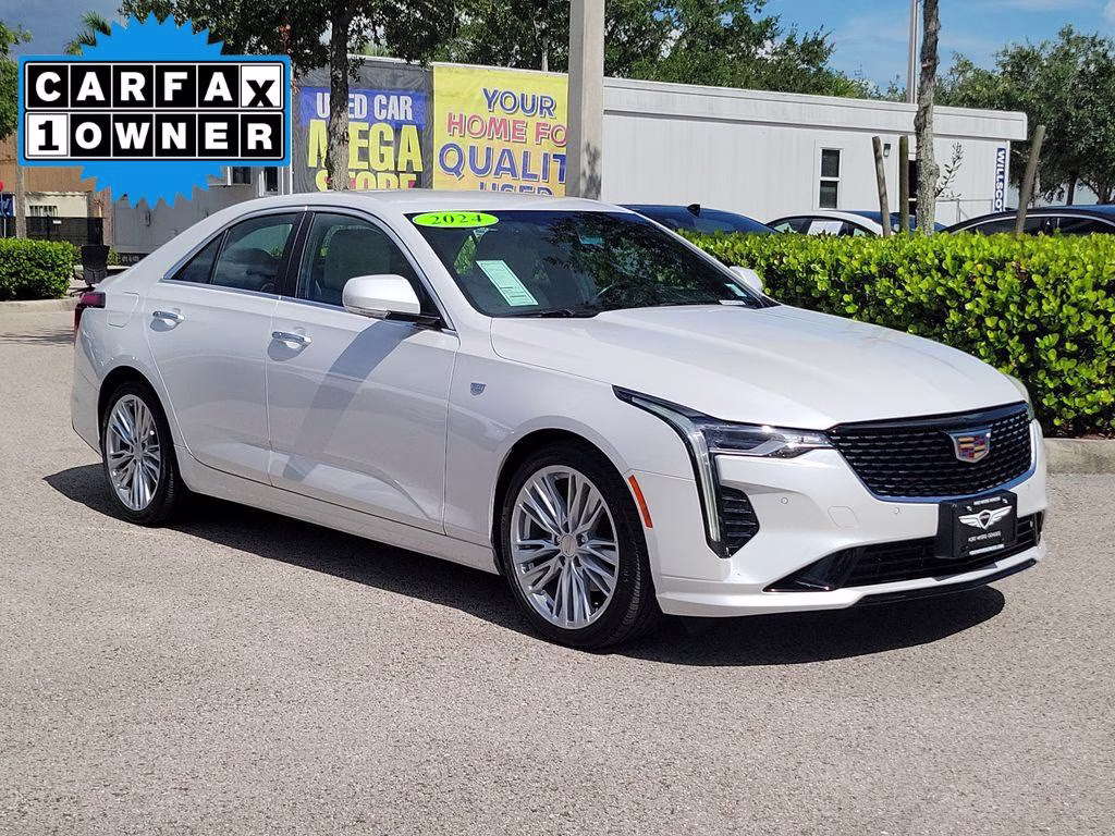 2024 Crystal White Tricoat Cadillac CT4 Premium Luxury RWD Sedan