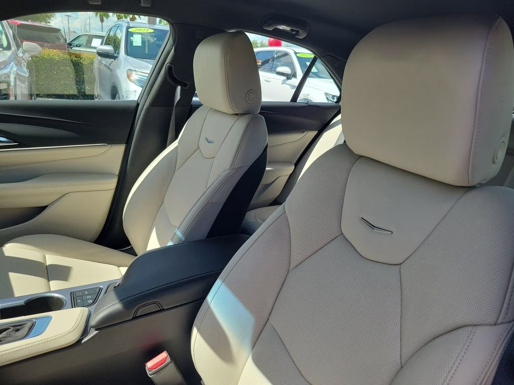 2024 Crystal White Tricoat Cadillac CT4 Premium Luxury RWD Sedan