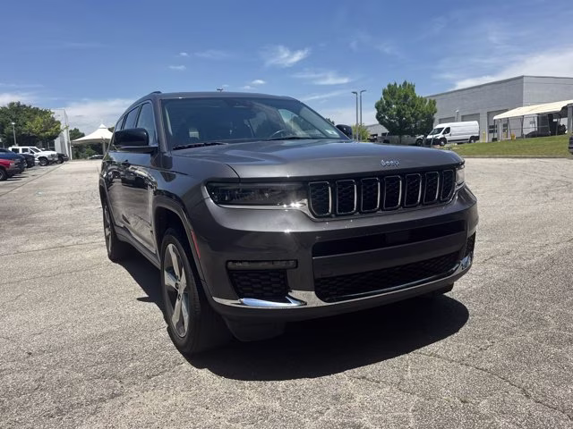 2022 Baltic Gray Metallic Clearcoat Jeep Grand Cherokee L Limited RWD SUV